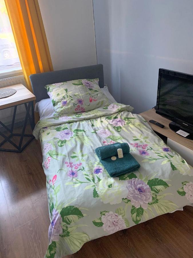 Apartament Morcinka บือตอม ภายนอก รูปภาพ